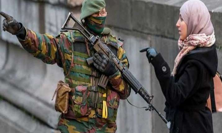 british girls lured by attractive jihadis