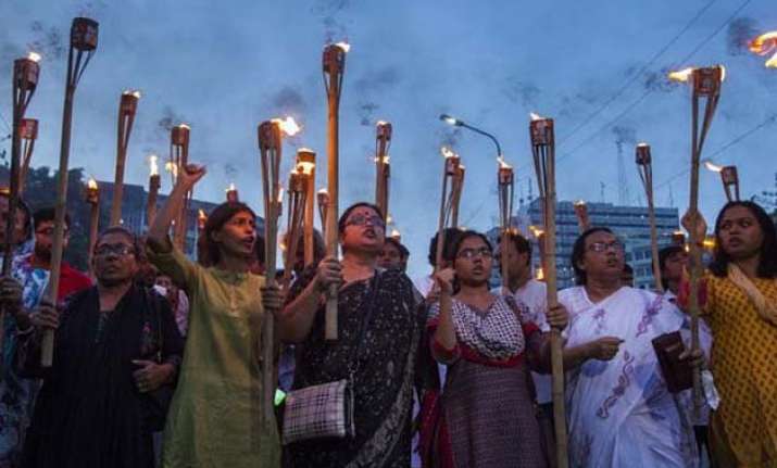 two suspects arrested in bangladesh blogger murder case