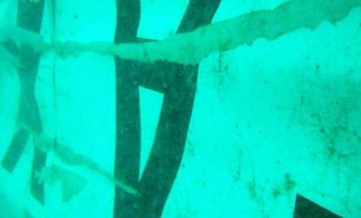 airasia plane s tail lifted from seabed no black box found