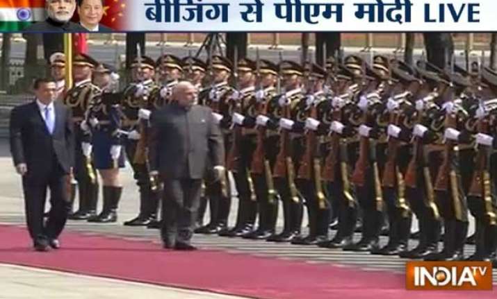 pm modi accorded ceremonial welcome at great hall of people