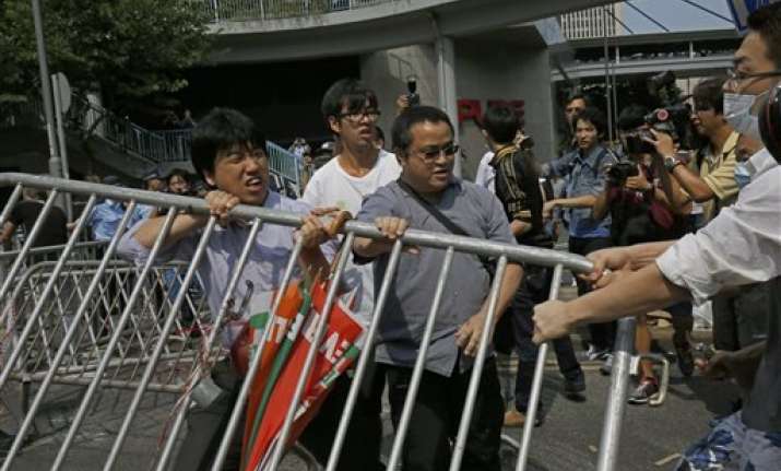 police removing barriers in hong kong protest zone
