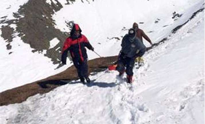 nepal snowstorm toll reaches 37 over 100 still missing