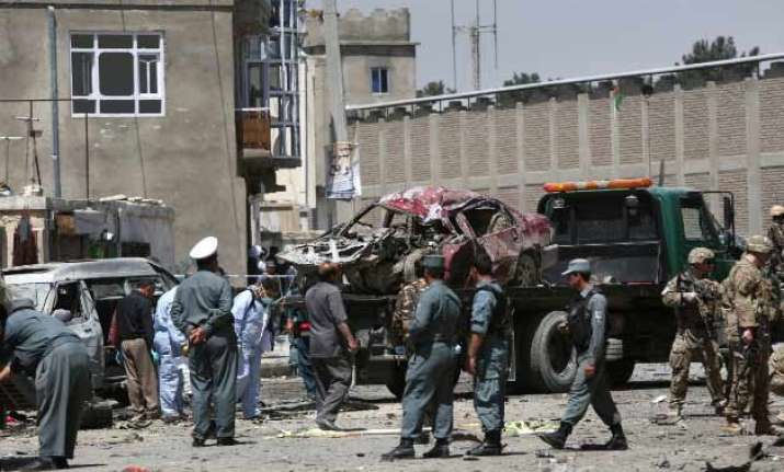 suicide bomber strikes foreign convoy near kabul airport 3