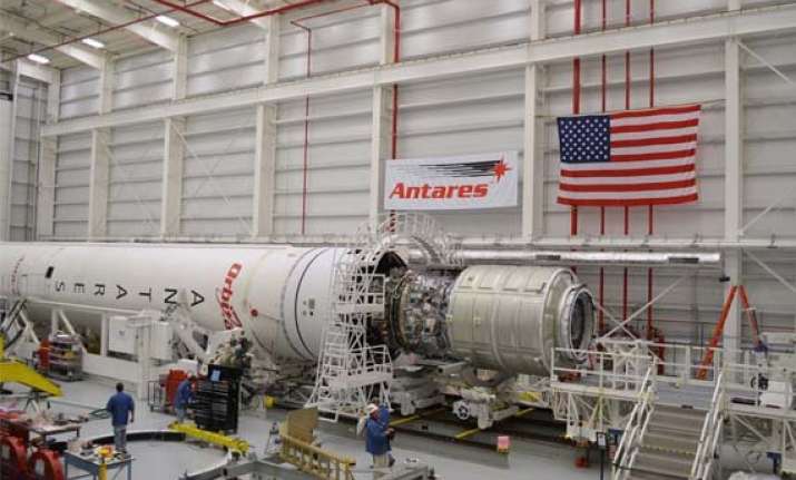 nasa cargo spacecraft set for launch