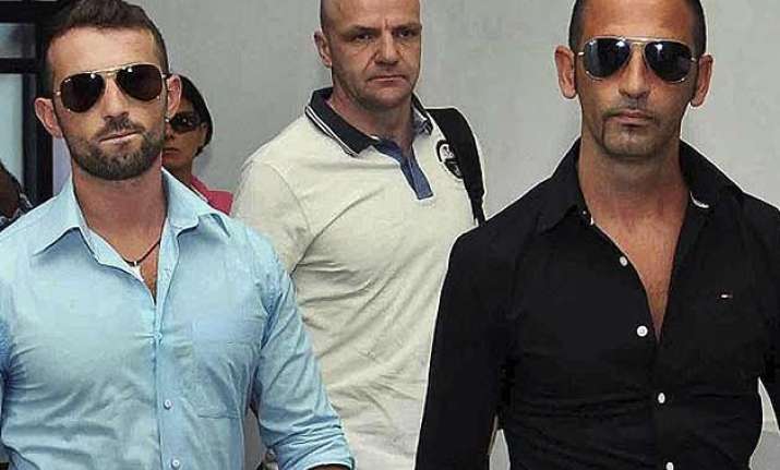 suspend all trials against italian marines un court tells