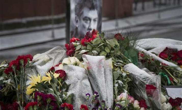russia 2 suspects detained in murder of boris nemtsov