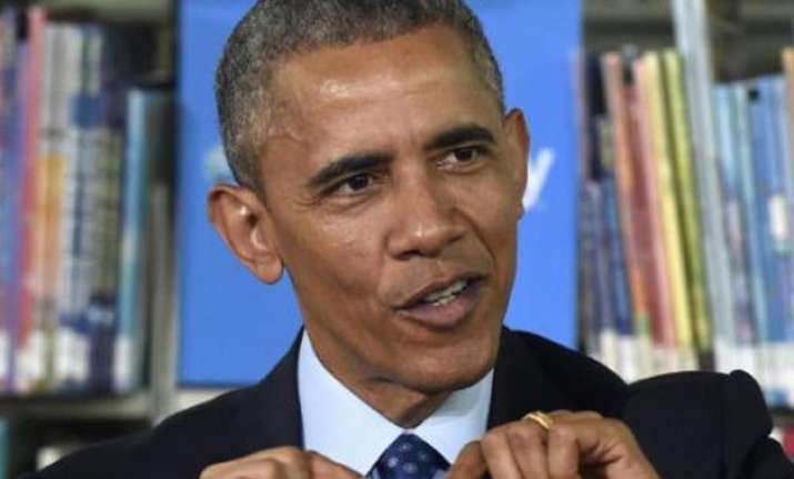 obama chooses his hometown of chicago to host future