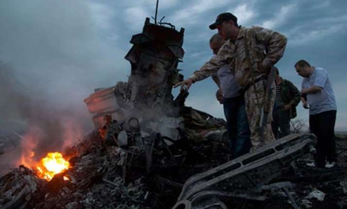 new footage of crashed malaysia airlines flight emerges