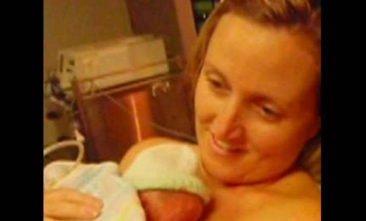 jadoo ki jhappi premature baby declared dead revived by