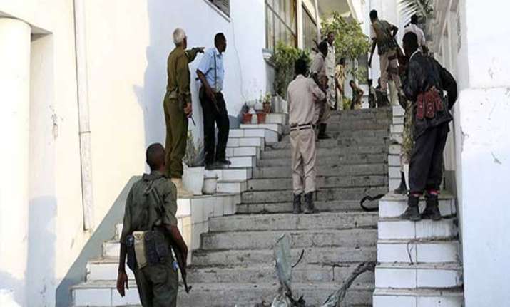 at least 9 dead as militants attack hotel in somali capital