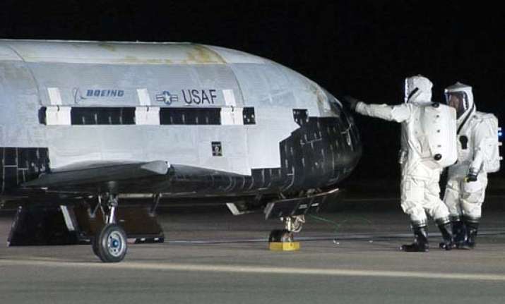 mysterious space plane lands on california coast after 674