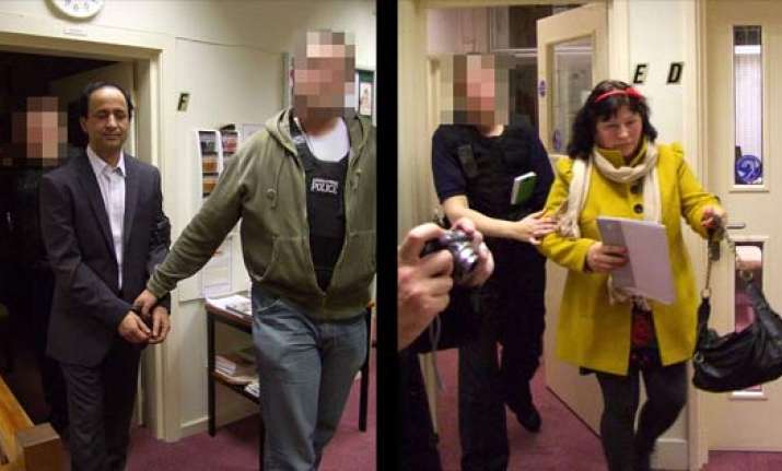 pak man caught in uk in fake marriage scam with lithuanian