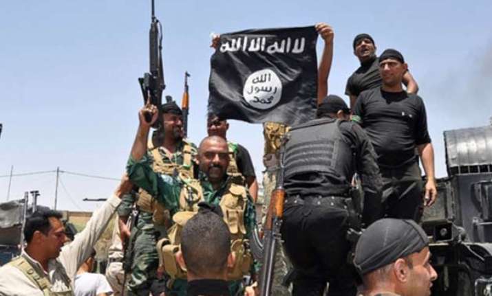 isis attacks more christian villages in syria