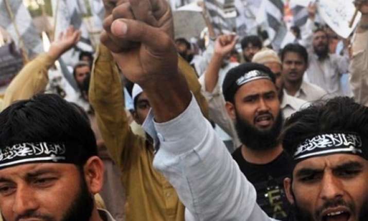 pakistan rally demands jihad against india