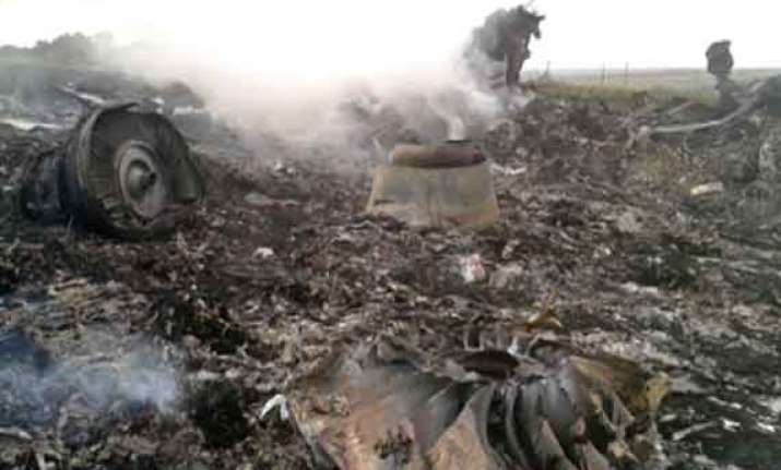 new human remains found at mh17 crash site dutch pm