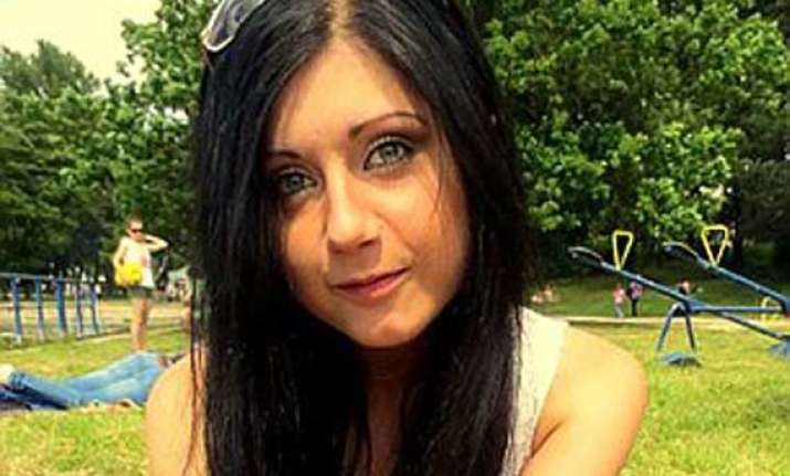 female tourist plunges to death while taking selfie