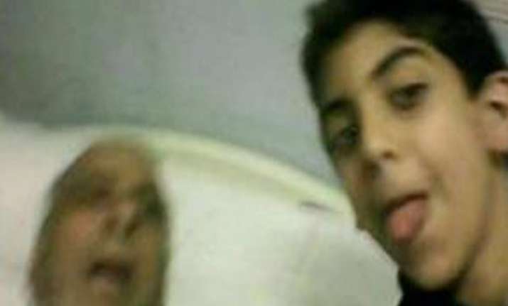 goodbye grandfather selfie draws social media fire