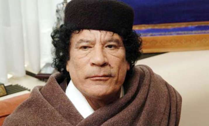 gaddafi asks europeans to convert to islam