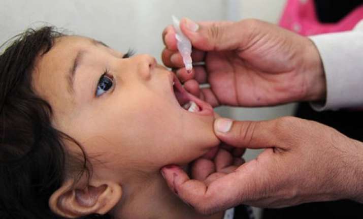 four new polio cases surface in pakistan