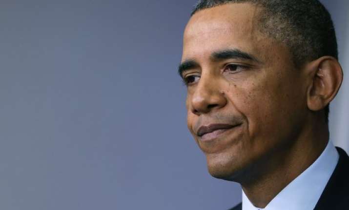 barak obama praises health workers fighting ebola as heroes