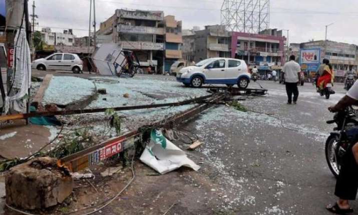 us telugus contribute usd 100 000 for cyclone hudhud relief