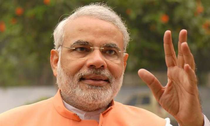modi makes debut on chinese social media ahead of china