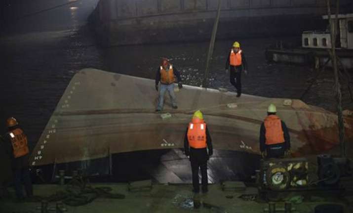 21 confirmed dead in tugboat capsizing in eastern china