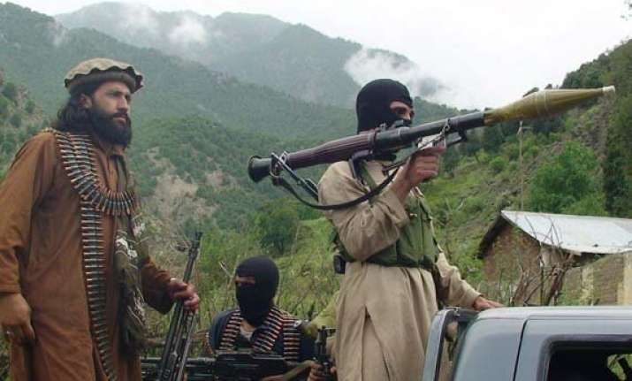 200 rebels surrender in afghanistan