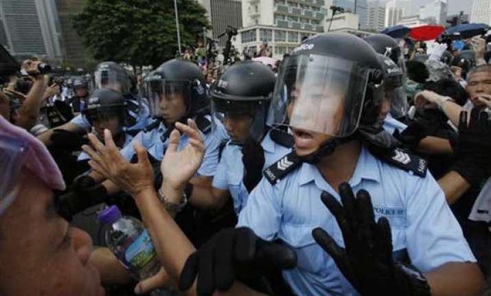 fresh scuffles between hong kong police activists