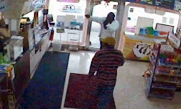 hyderabad student shot dead in us store robbery