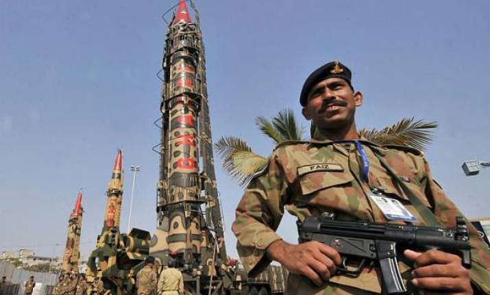 pakistan has more nukes than india shows new infographic