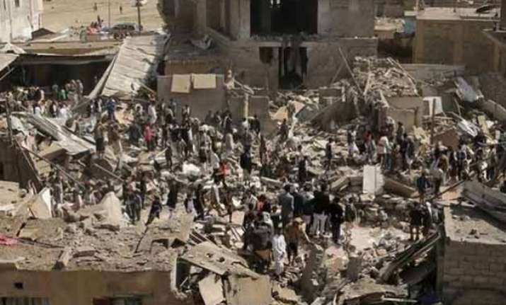 yemen 120 killed in saudi led air strikes before truce
