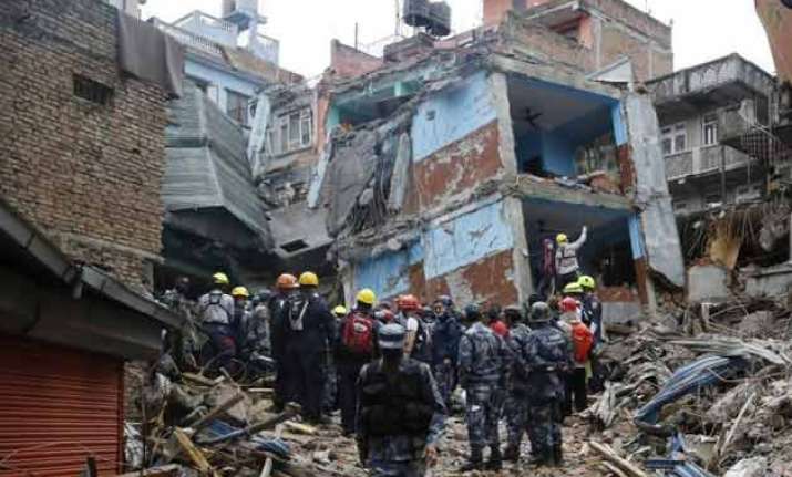 as tremors continue toll reaches 8 567 in nepal
