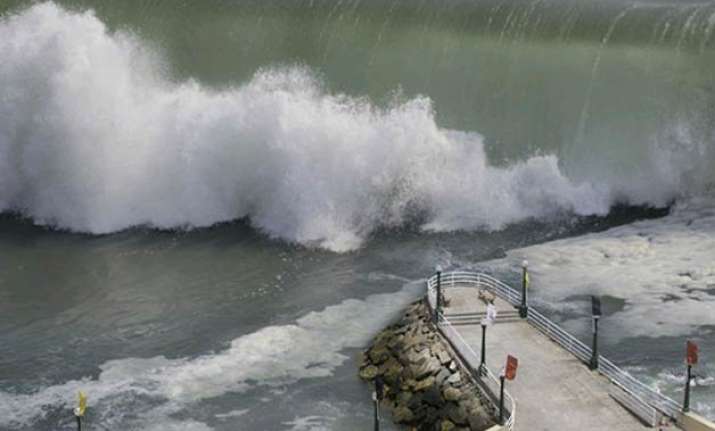 tsunami warning issued for parts of pacific after earthquake