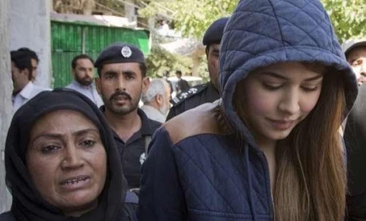 pakistani model ayaan ali freed from prison on bail