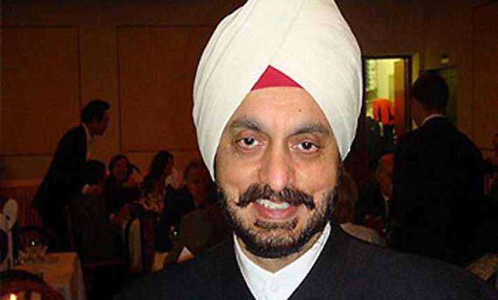 indian origin scientist makes blindness cure closer to