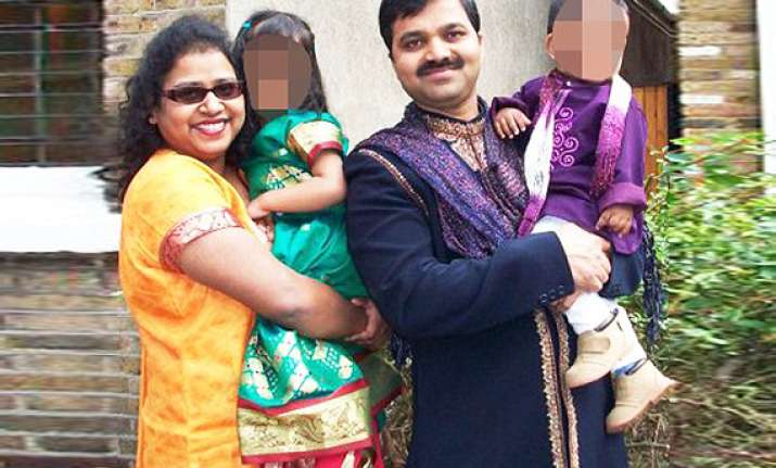 indian male nurse gropes pregnant woman avoids deportation