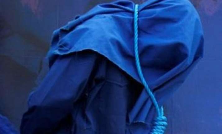 iran hangs 16 rebels to avenge border ambush report