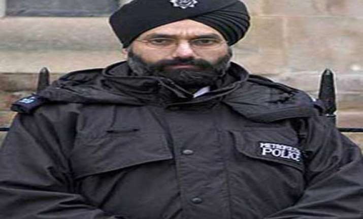 irish court rejects sikh man s plea to wear turban on duty