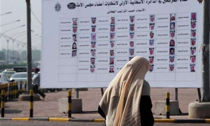 islamists liberals boycott kuwait parliamentary election