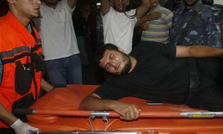 israel attacks palestinian territory 6 killed