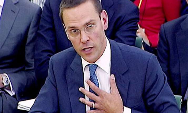 james murdoch quits news international