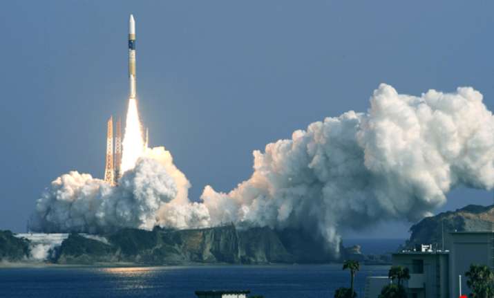 japan launches spy satellite