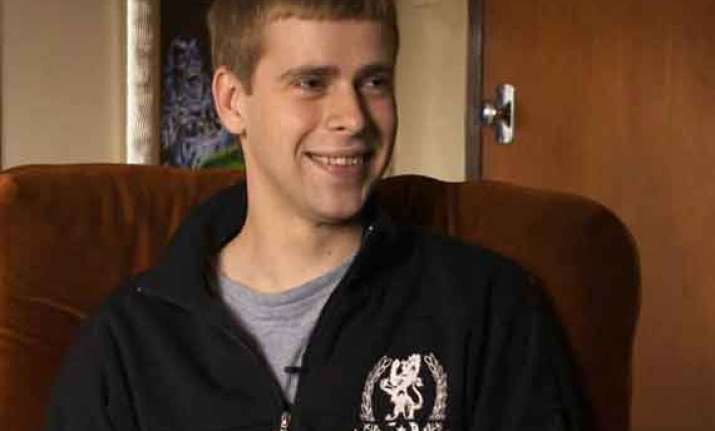 know the russian who auctioned his virginity for 2 600