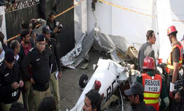 light plane crashes into a lawn in lahore two killed