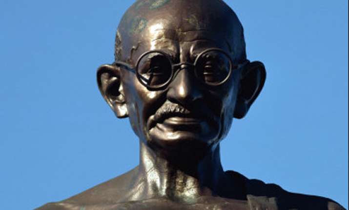 mahatma gandhi s bust unveiled in cairo