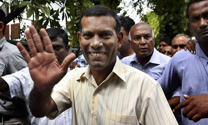 nasheed warns india it would lose influence to china