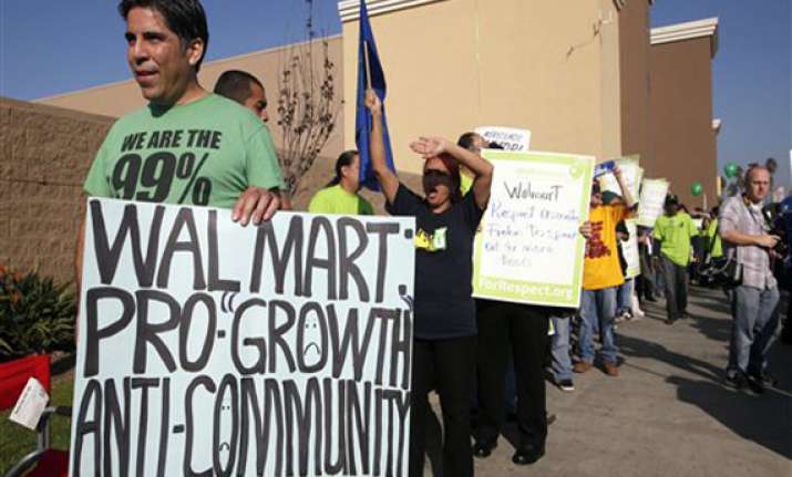 nationwide protests against wal mart across us