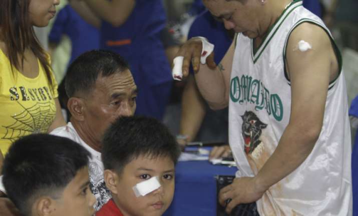new year firecrackers injure nearly 500 filipinos
