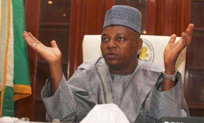 nigerian governor has cue to 200 abducted girls